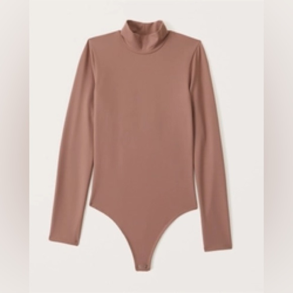 Abercrombie Long-Sleeve Seamless Fabric Mockneck Bodysuit Size Medium
